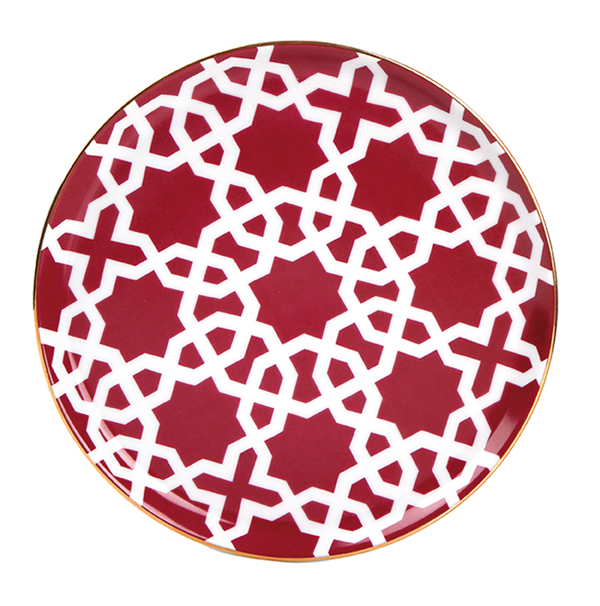 İlksen Şenol’dan Zamanın Ötesinde Tasarımlar