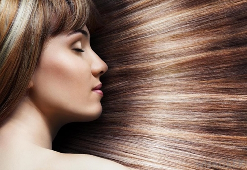 IŞIL IŞIL SAÇLAR İÇİN BU 9 BESİNİZİ HAYATINIZDAN EKSİK ETMEYİN..!