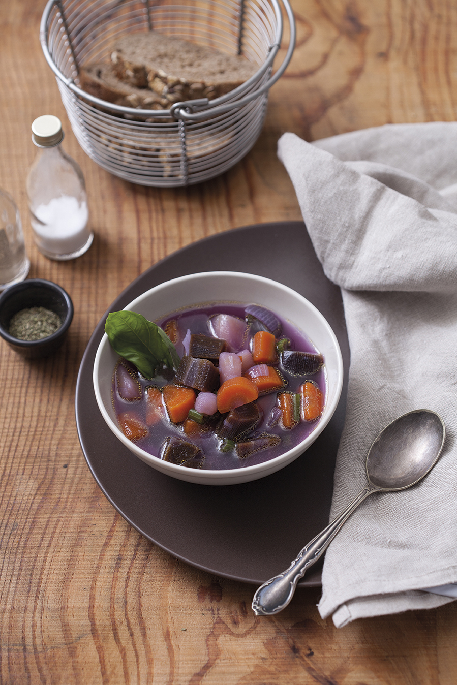 Siyah Havuçlu Kış Çorbası