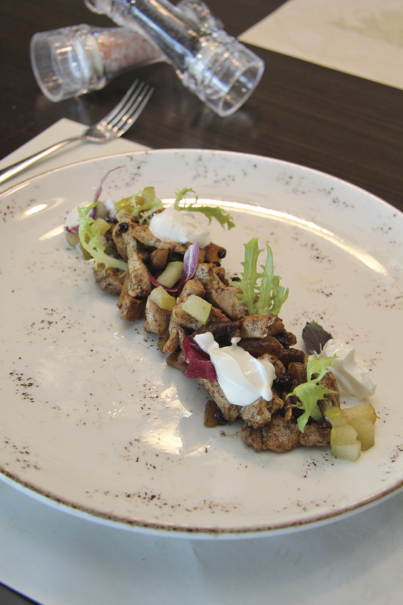 Yeşil Elmalı Tarçınlı Tavuk