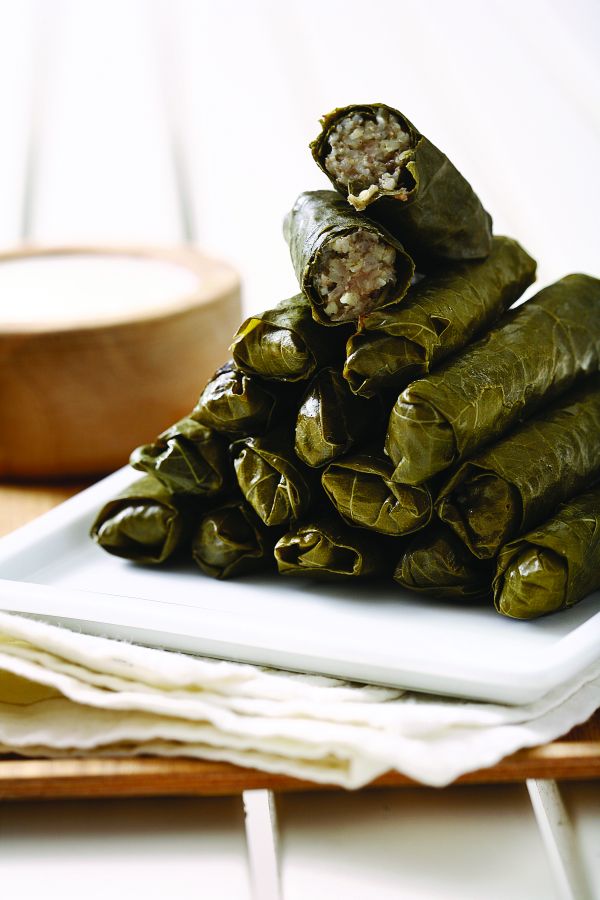 Düğülü Yaprak Sarma