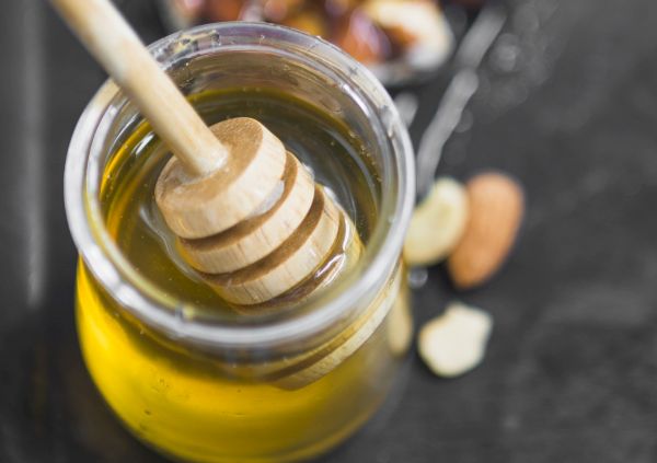 Bayram tatlılarını bal ile hafifletin