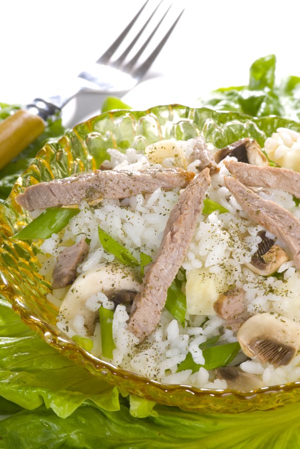 Biftekli Pirinç Salatası