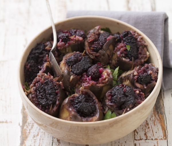 Karadut Aromalı Patlıcan Dolması