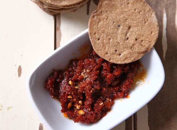 Közlenmiş Biberli Ezme