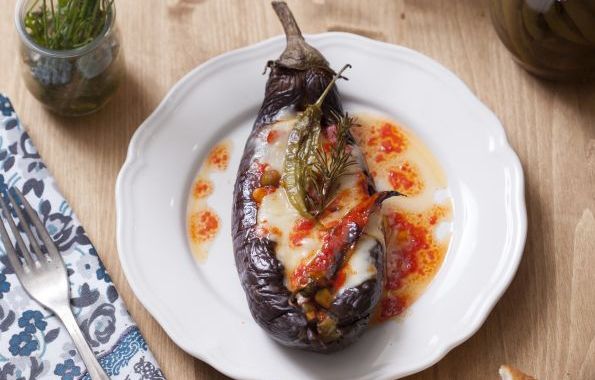 Kaşar Peynirli Karnıyarık