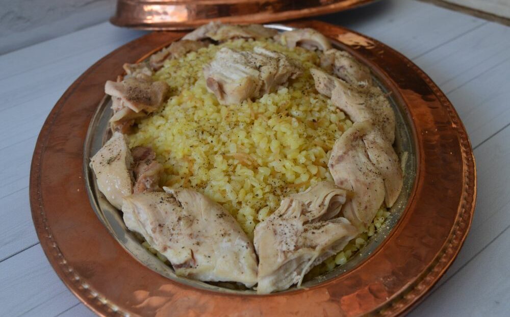 Tavuklu Şehriyeli Bulgur Pilavı