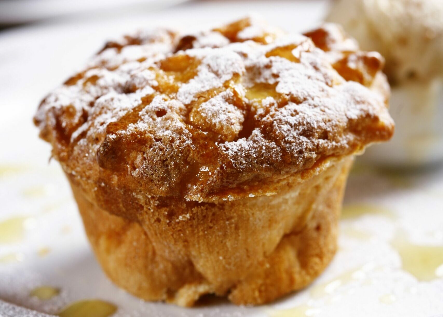 Mısır Unlu ve Yaban Mersinli Kek