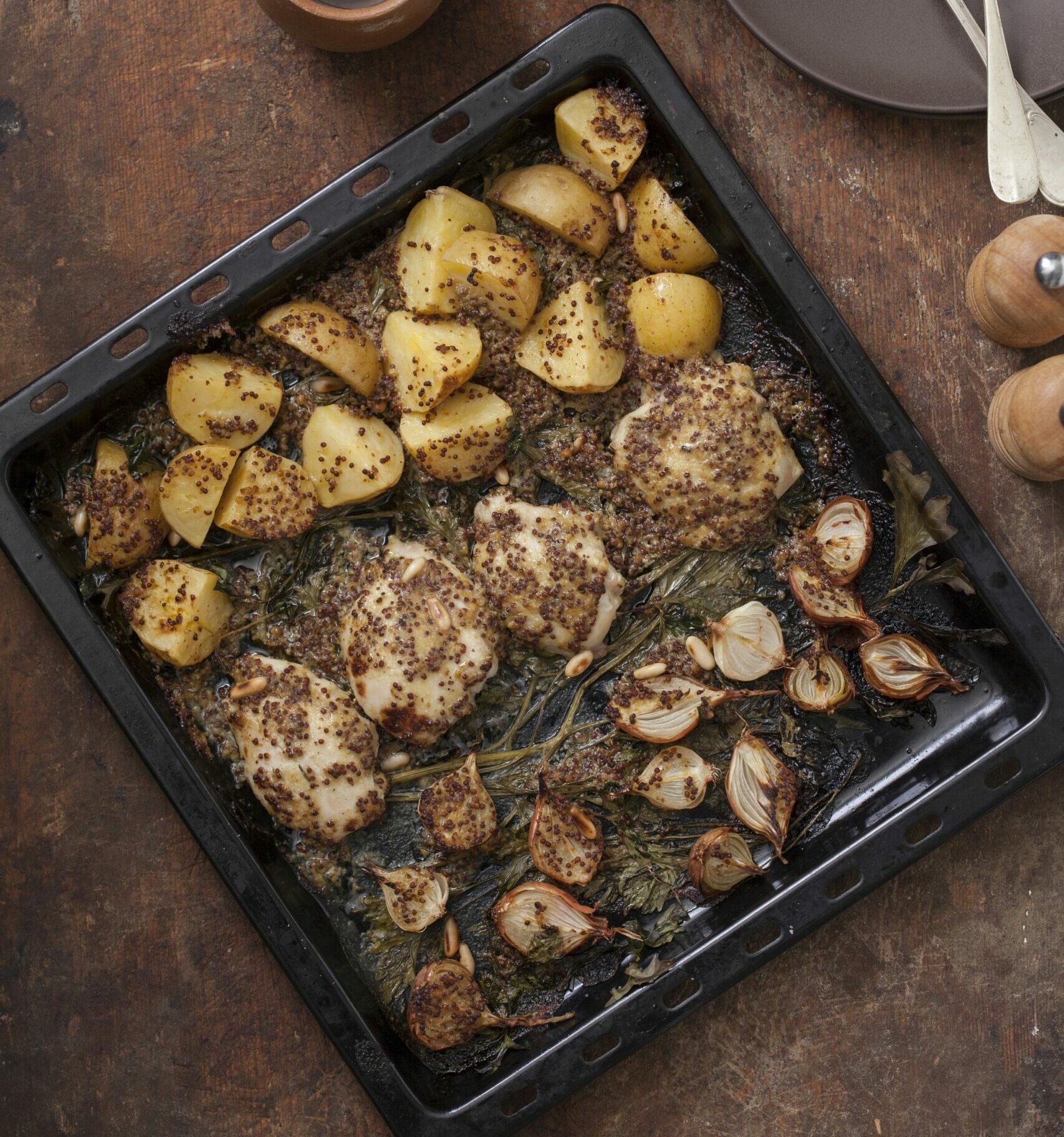 Tavuklu ve Tane Hardallı Fırın Yemeği