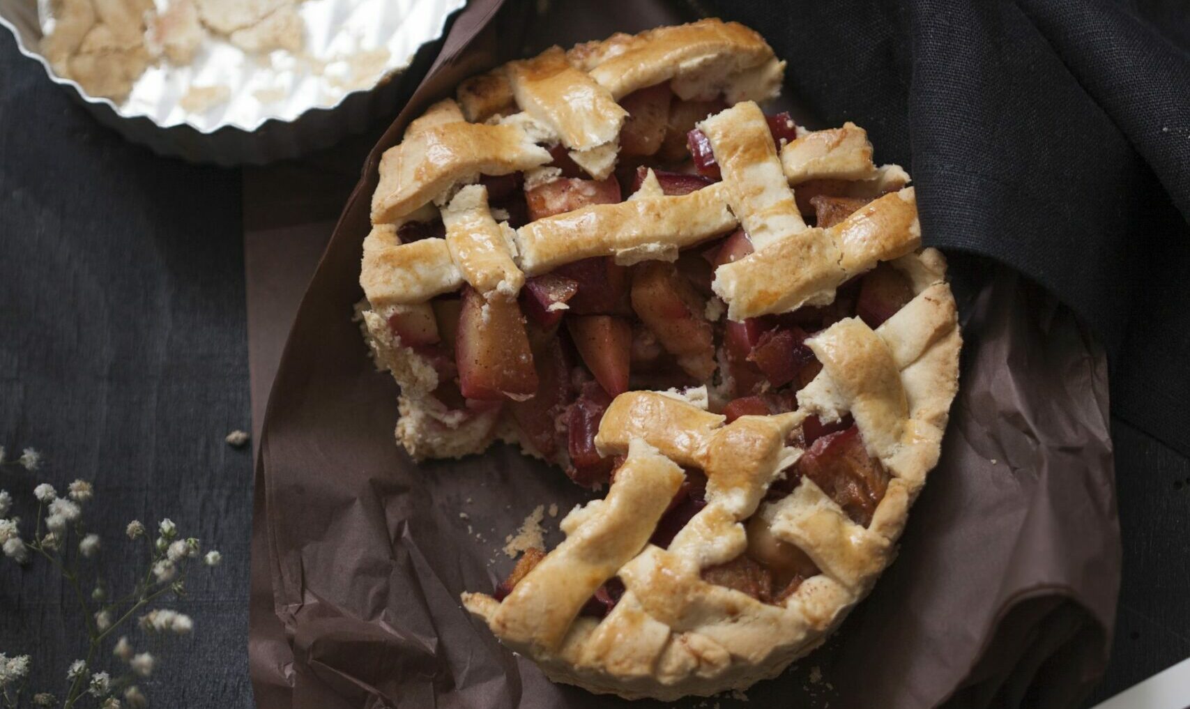 Anjelik Erikli ve Bademli Tart