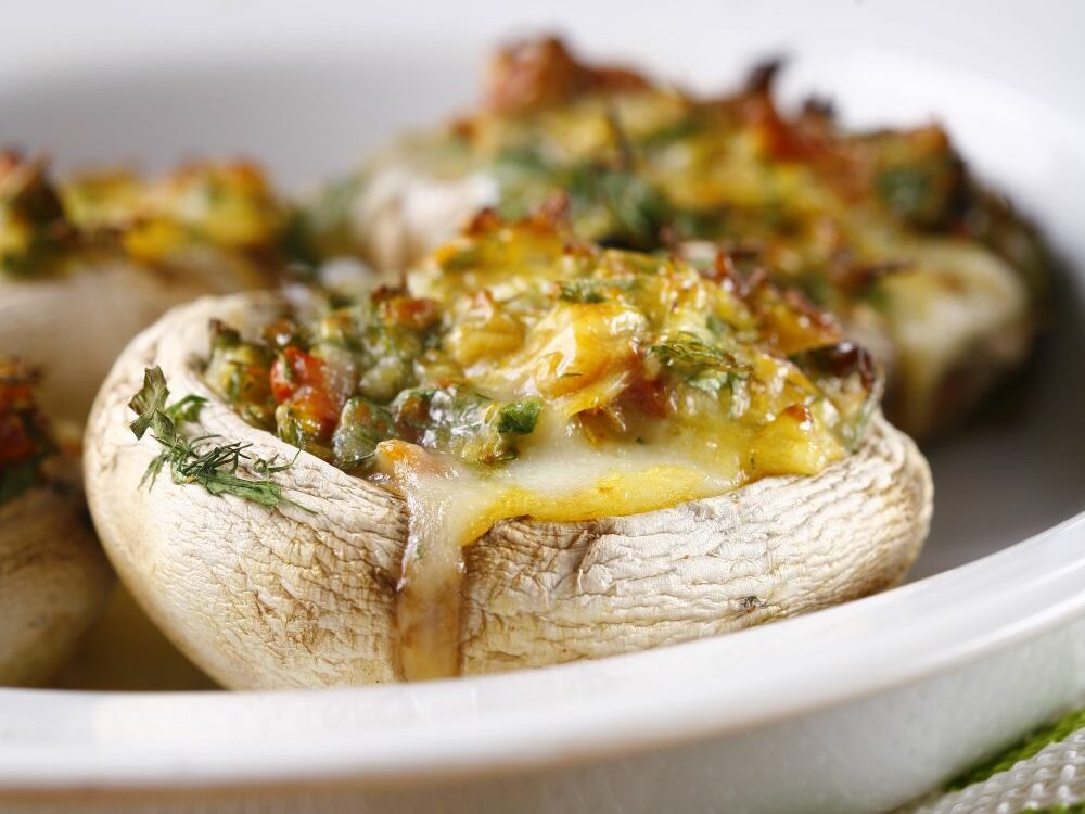 Çeddar Peynirli Fırında Mantar