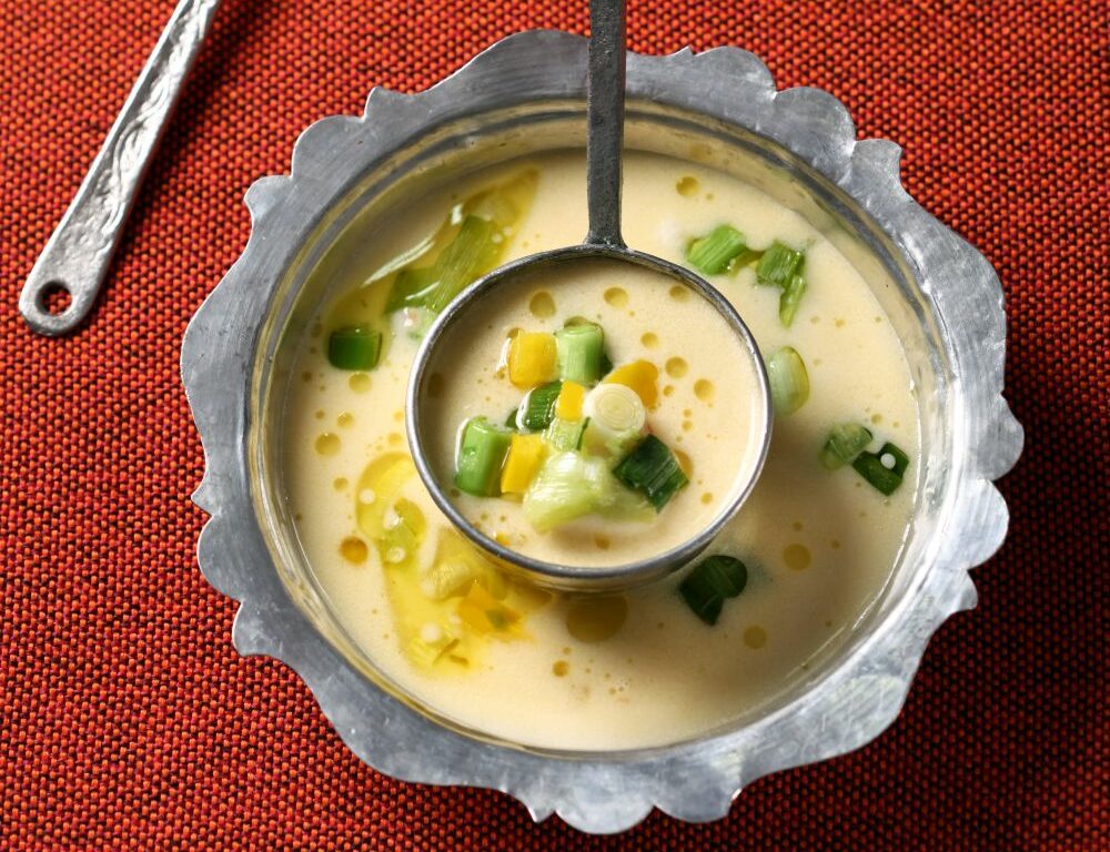 Yoğurtlu Sebze Çorbası