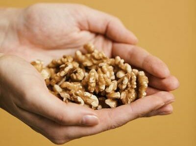 Her gün bir avuç cevizle bağırsak sağlığınızı koruyun