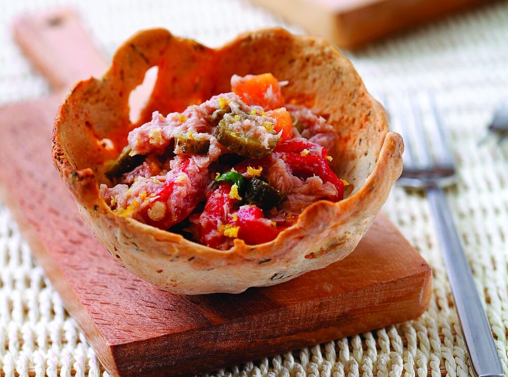 Ton Balıklı Hamurlu Keseler