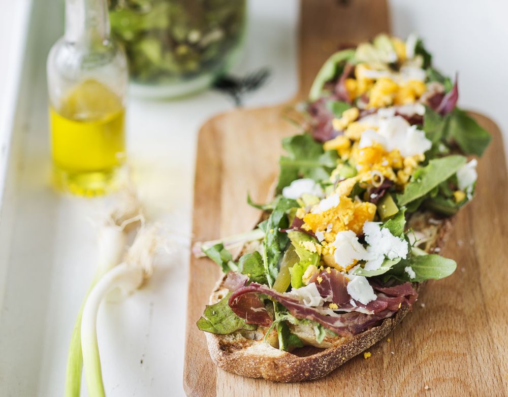 Çiriş Otlu Radika Salatası