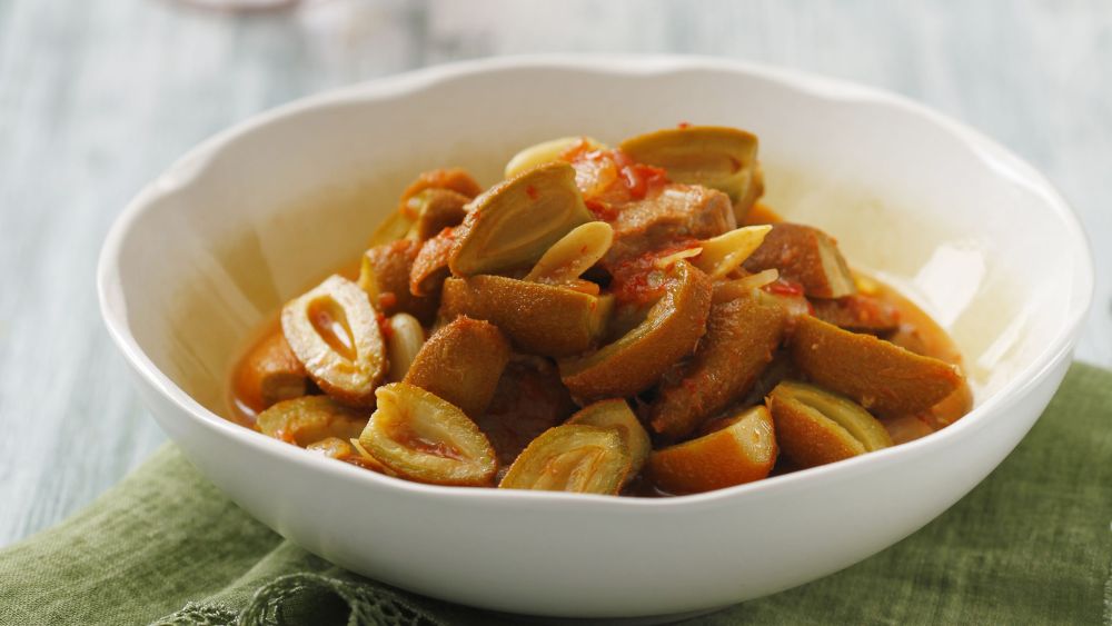 Kuzu Etli Çağla Yemeği