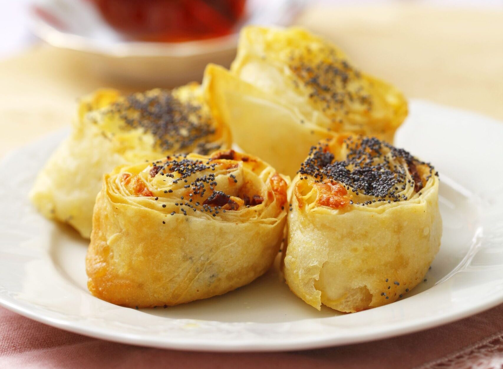 Patatesli Rulo Börek