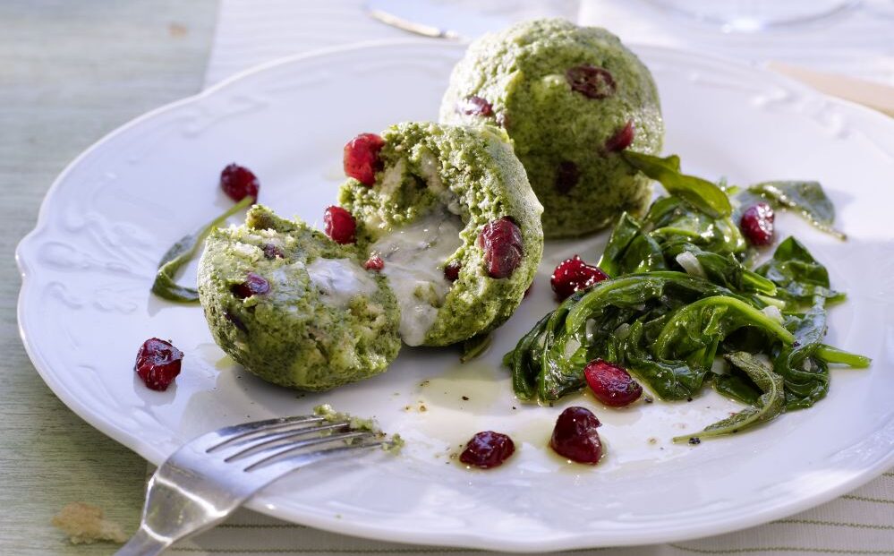 Ispanaklı Turnayemişli Toplar