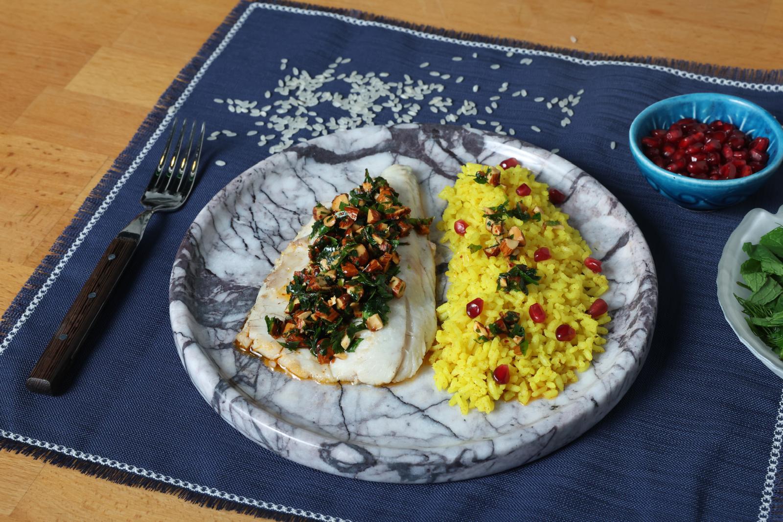 Zerdeçallı Pilav ve Fırında Levrek