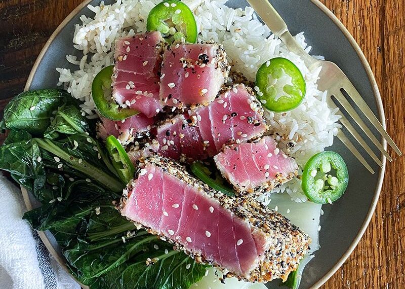 Simit Baharatı Kaplı Mühürlenmiş Ton Balığı Bifteği