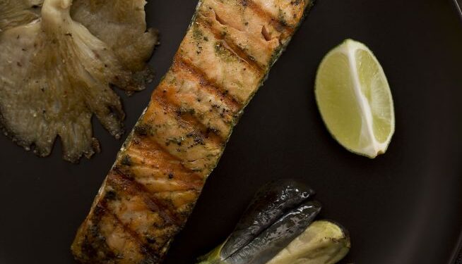 Somon, İstiridye Mantarı ve Bebe Patlıcan