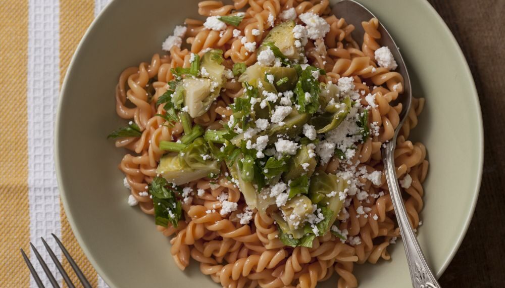 Pancar Suyunda Sebzeli Makarna