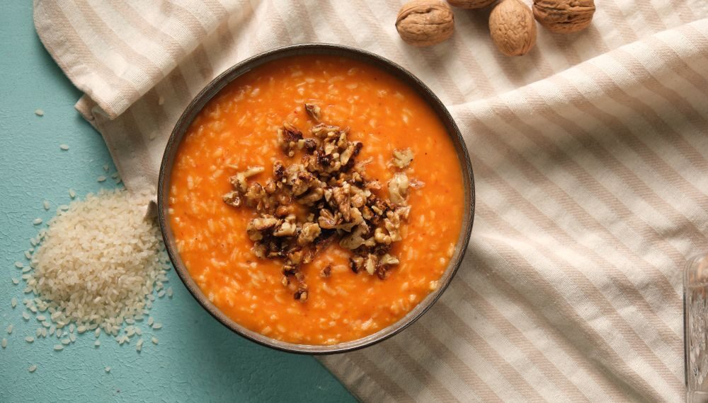 Pratik Pirinçli Cevizli Salata