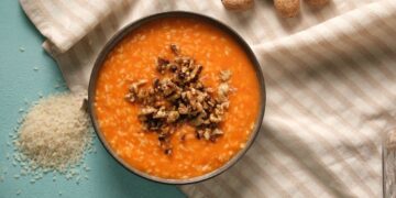 Pratik Pirinçli Cevizli Salata