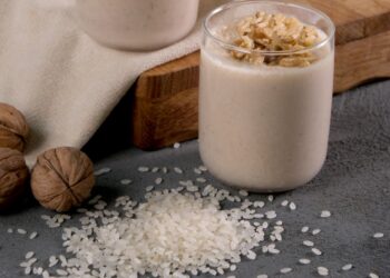 Cevizli Pirinçli Hurma Puding