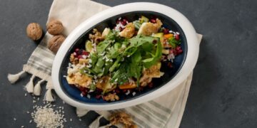 Pirinçli ve Cevizli Kış Sebzeleri ve Keçi Peyniri Brule