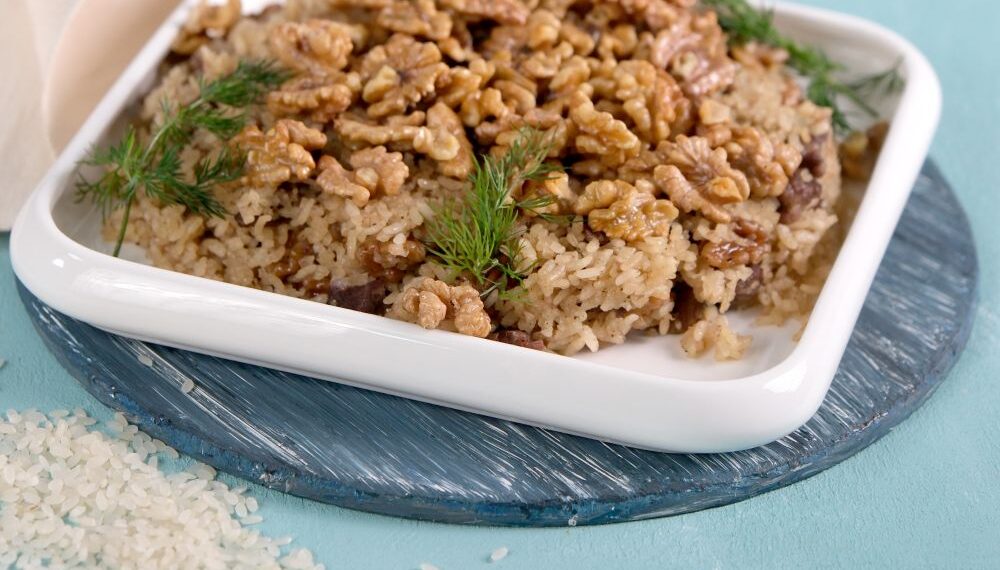 Cevizli Etli İç Pilav