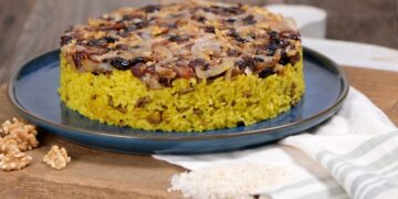 Soğan Taçlı Cevizli Pilav