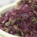Sumaklı Kırmızı Lahana Salatası